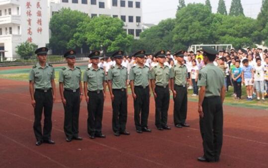 當(dāng)兵都有哪些好處？讓聊城軍校為大家詳細介紹一下吧！